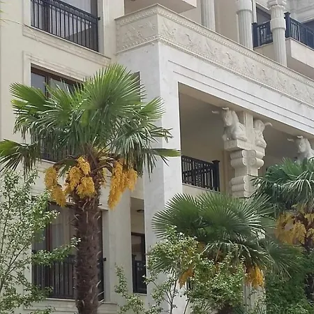 Appartement Im Palmen-Garten Lägenhet Varna