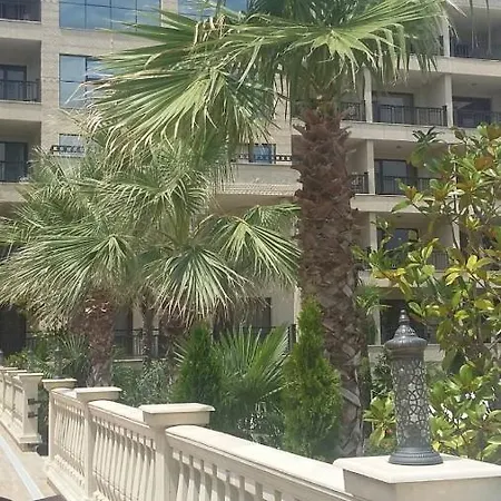 Appartamento Appartement Im Palmen-Garten